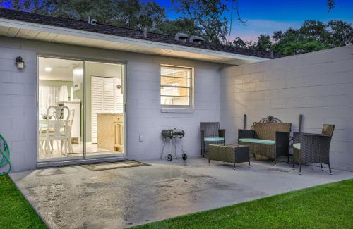 Homosassa House | FL's Nature Coast Getaway - 4BR, 2BA, Boat Parking