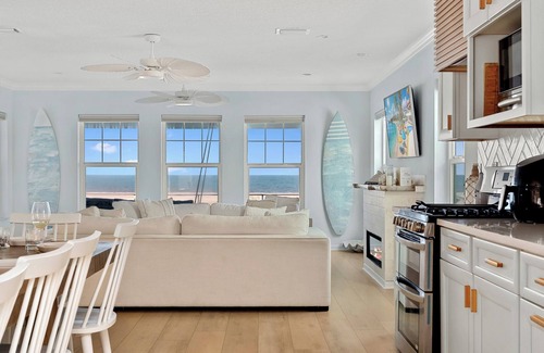 Flagler Beach House | Flagler Beachfront Ocean View Paradise + Surfboards & Golf Cart