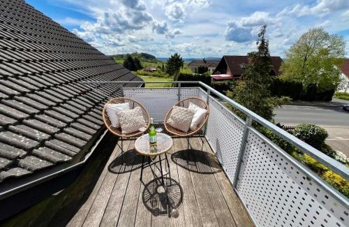 Kuenzell Apartment | flair Apartment Stadtoase Fulda I Whirlpool I Balkon I 2x Parken I Kaffee I Highspeed WLAN I Disney plus