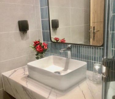 Hoang Hoa Hotel | FLAMINGO IBIZA - Hải Tiến