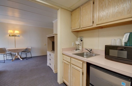 Midtown Ocean City Hotel | Flamingo Motel