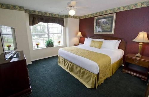 Table Rock Resort | FLASH SALE! Family-Friendly 2BR Condo w/2 Resorts Pools & More!