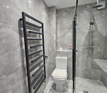 Kemptown Apartment | FLASH SALE Kemptown 4 Bedroom Flat BN224BEAT