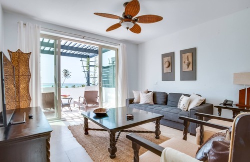 San Pedro Resort | Flash Sale! Luxury Penthouse: Island Tranquility, Personal Plunge Pool