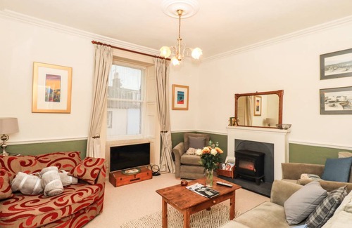 Kirkcudbright Cottage | Flat 1, 43 Castle Street