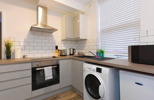 Telford Apartment | Flat 1 Castle Street Serviced Apartments