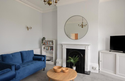 Seaton Apartment | Flat 2, 10 Seafield Road