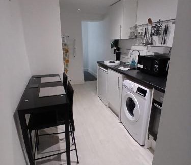 Hereford Apartment | Flat 2 - Eign St Hereford