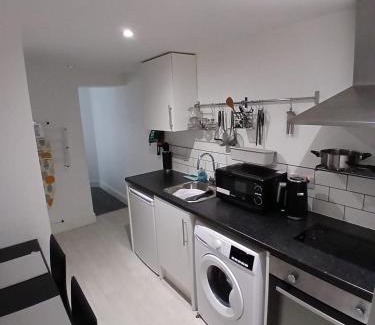 Hereford Apartment | Flat 2 - Eign St Hereford