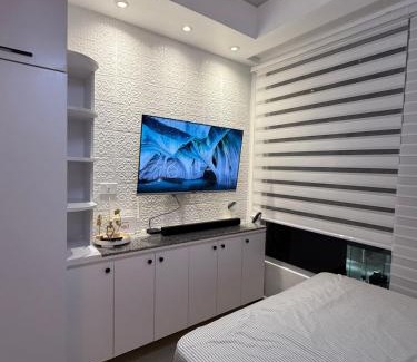 Pasig Apartment | Flat 316 Modern Minimalist Studio Near Makati BGC