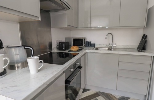 Bournemouth City Centre Cottage | Flat 4 - Hengistdury