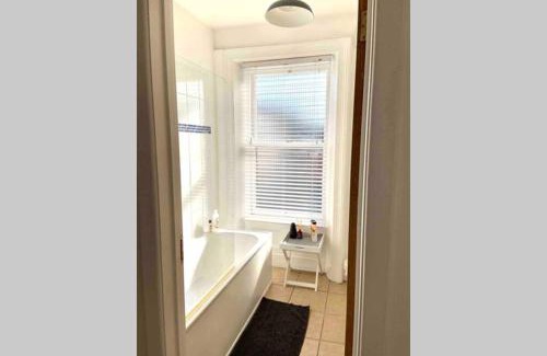 Belfast Apartment | Flat 5 EIA House