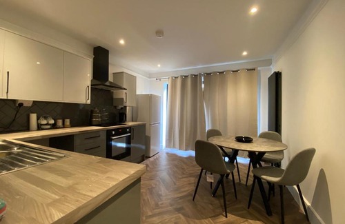 East Wickham Apartment | Flat 5 The old clinic