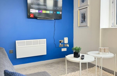 Yeadon Apartment | Flat 507 Modern Luxury Living