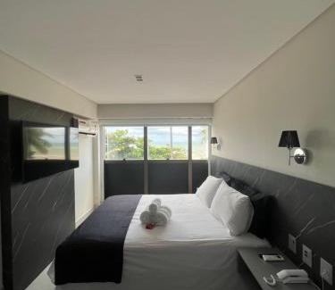 Manaira Apartment | Flat ARPOAR Suítes Manaíra com vista para o mar