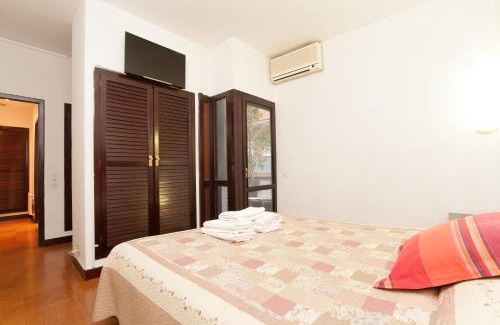 el Camp d'en Grassot i Gracia Nova Apartment | Flat Barcelona