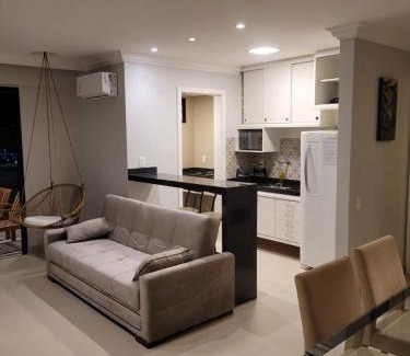 Santa Helena Apartment | Flat com piscina, academia e vista para o mar