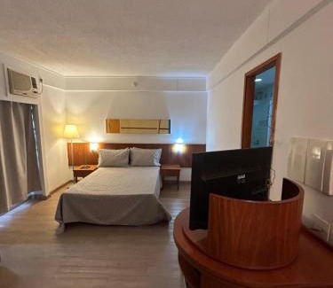 Vila Clementino Hotel | Flat Ibirapuera V Mariana BorgesLagoa garagem 512