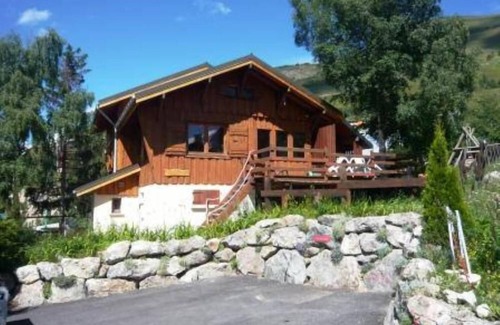 Les Deux Alpes Ski Chalet | flat in a chalet les deux Alpes