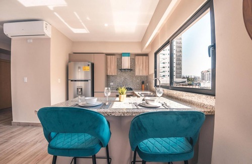 Downtown Santo Domingo Apartment | Flat in Piantini With Breakfast Included 207