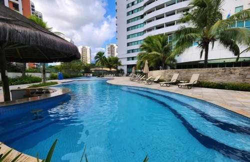 Barra da Tijuca Apartment | Flat Mediterraneo com garagem