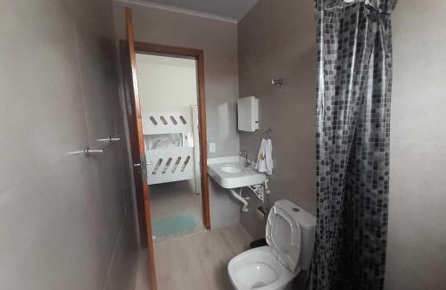 Mambucaba House | Flat novo 103 a pé da Prainha Mambucaba Paraty RJ
