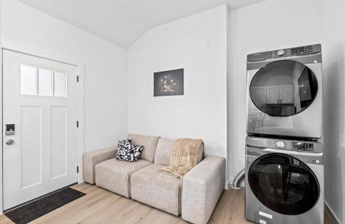 Northside House | Flat Nr Heights Downtown Games Wifi Tv Pets
