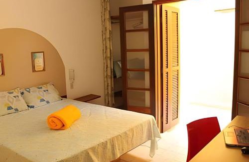 Lazaro Apartment | Flat perto de 3 praias com vaga e cozinha completa