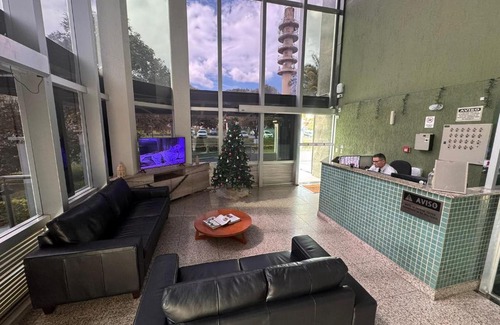 Sudoeste e Octogonal Apartment | Flat Sudoeste Vienna by CentoEdez