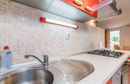 Baska House | Flat with air conditioning, WiFi, BBQ and garden