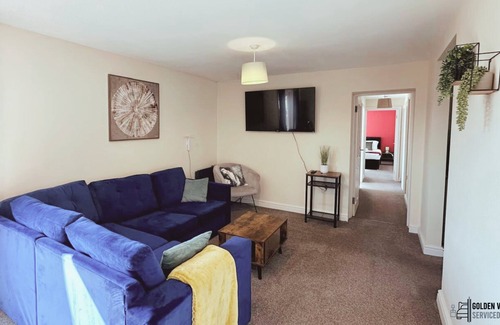 Stroud Apartment | Flat with the view in Stroud