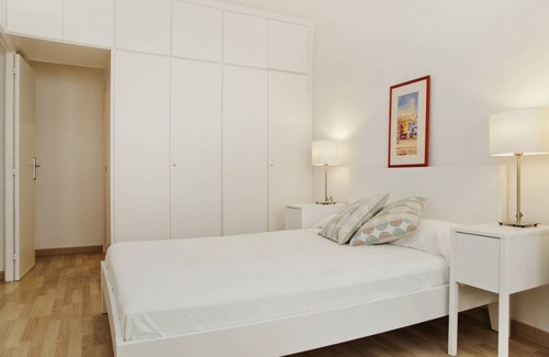 Sants-Badal Apartment | Flateli Roger 2