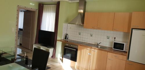 Alt-Godesberg Apartment | flats-4u - Cosy, quite & clean apartments in the city (Apt.4)