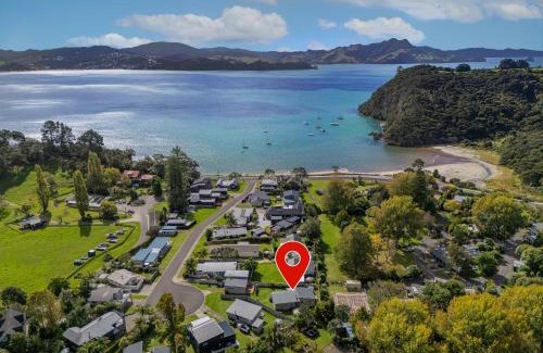 Cooks Beach House | Flaxmill Haven - Cooks Beach Holiday Home