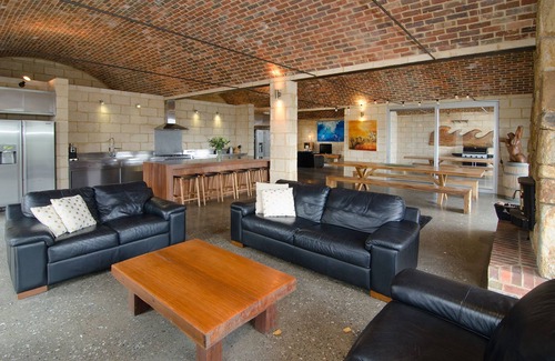 Wilyabrup House | Fleets Escape - Flutes Estate, Margaret River, WA