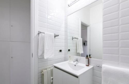 Tor di Quinto Apartment | Fleming 67 by Hili