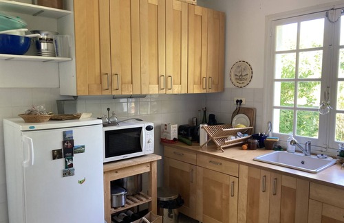 Longueil Ski Chalet | Fleur Bleue, single storey farmhouse 2 km from the beach