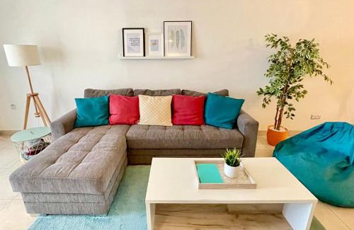 Gzira Apartment | Fleur de Mai Apartment with Terrace