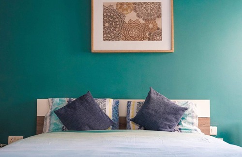 Gzira Apartment | Fleur de Mai Suite-hosted by Sweetstay