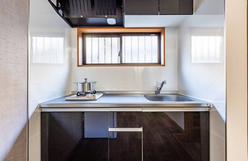 Nishinari House | Fleur Sanno
