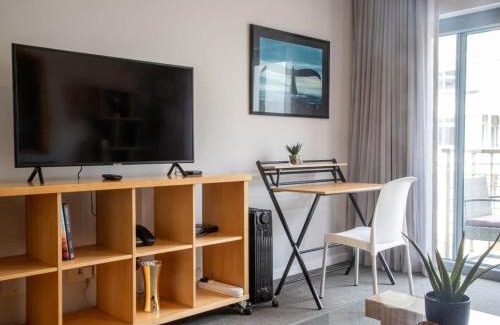 Muizenberg Apartment | Fleurs Place