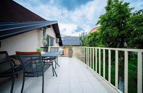 Zagreb Apartment | Flex SelfCheckIns 175 - Zagreb - 2 Bedrooms - Terrace