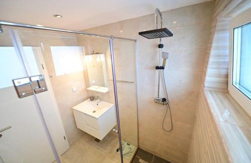 Cisnadie Apartment | FLH - Apartament Kathy Sibiu