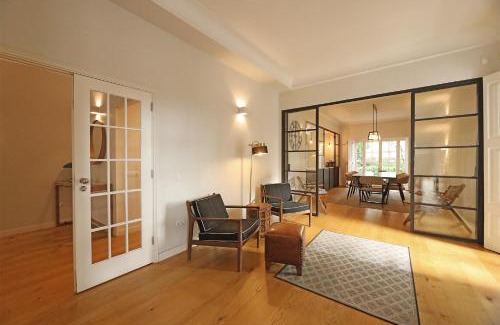 Foz do Douro House | FLH Seaside Luxury House in Porto