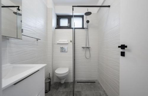 Otopeni Apartment | Flight Two I Studio Near Therme & Airport Otopeni