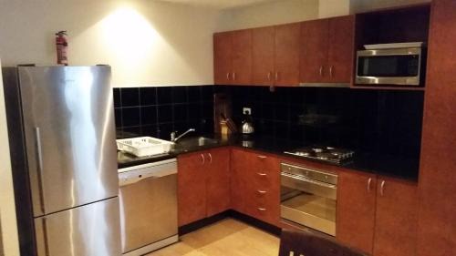 Melbourne Central Business District Apartment | Flinders Lane Apartments
