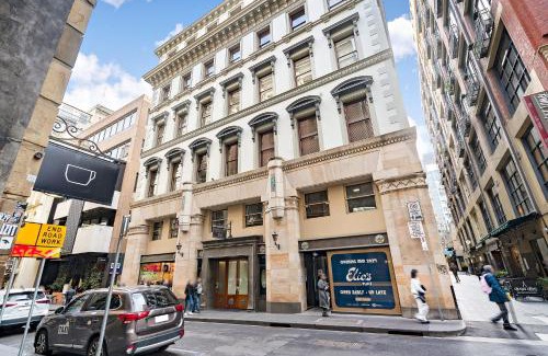 Melbourne Central Business District Apartment | Flinders Lane Apartments