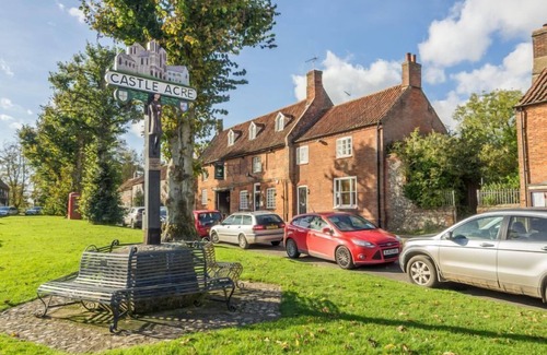 East Dereham House | Flint House, Castle Acre, Norfolk