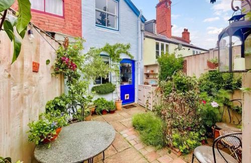 Kington House | Flo's Cottage