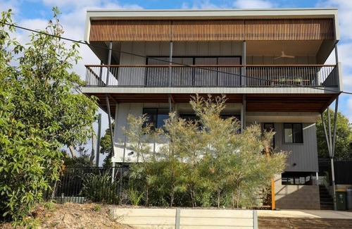 Point Lookout House | Float on Cylinder - Ocean Views - Plunge Pool